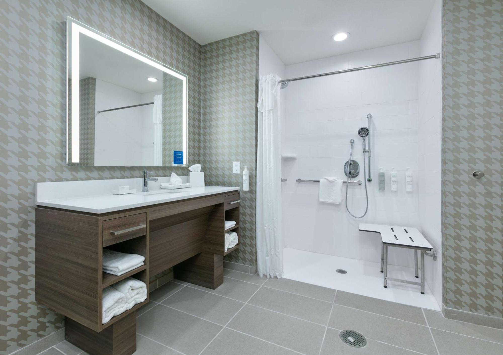 Home2 Suites By Hilton El Campo Esterno foto